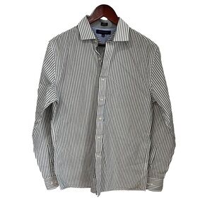 Tommy Hilfiger slim fit long sleeve button up size 34-35 cotton shirt